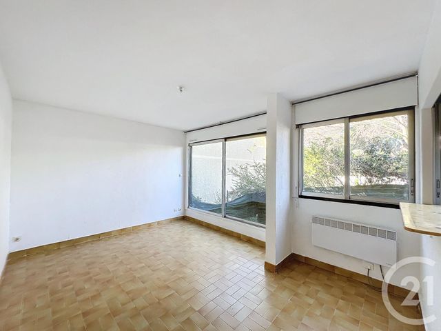 Appartement F1 à vendre - 1 pièce - 24.16 m2 - MONTPELLIER - 34 - LANGUEDOC-ROUSSILLON - Century 21 Granié Immobilier